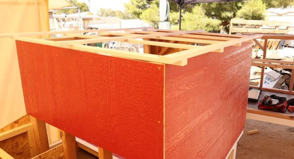 Step-by-Step Guide to Building the Chicken Coop Roof